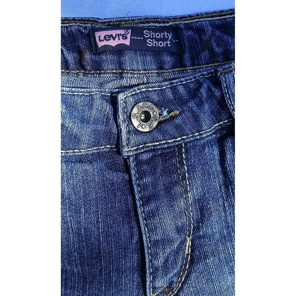 Levi's Shorty Shorts Raw Distressed Hem Medium Wash Denim Shorts Size 14 - Picture 12 of 14